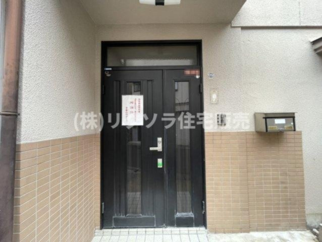 池之宮1丁目　中古一戸建ての玄関|■物件内覧・資金計画相談・住宅ローン相談、リフォーム相談、お問合せ受付中■
※当日・翌日のご内覧、ご相談はお電話でのお問合せがスムーズです！