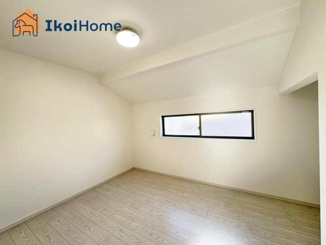 明石市太寺天王町　全3棟　1号棟　新築戸建の寝室|【ホームページに現地動画掲載中】●年中無休：当日予約可●テレワークスペースなどに最適です。