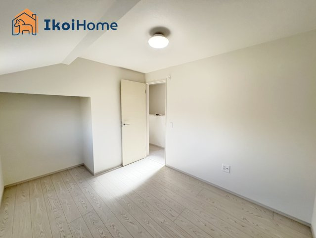 明石市太寺天王町　全3棟　1号棟　新築戸建の寝室|【ホームページに現地動画掲載中】●年中無休：当日予約可●扉のない収納スペースがございます！