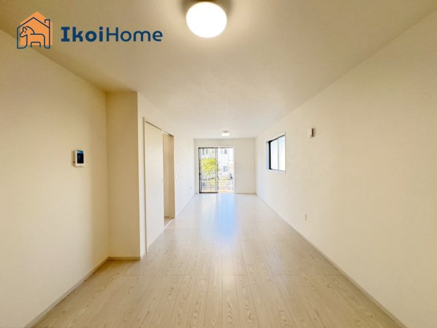 明石市太寺天王町　全3棟　1号棟　新築戸建のその他|【ホームページに現地動画掲載中】●年中無休：当日予約可●3面採光の明るいリビングは18.6帖あります