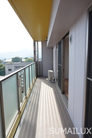 熊本市中央区京町本丁の賃貸マンションのバルコニー