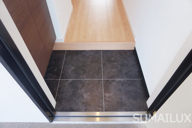 熊本市中央区京町本丁の賃貸マンションの玄関