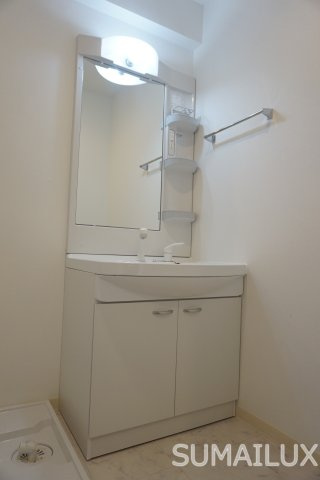 熊本市中央区京町本丁の賃貸マンションの独立洗面台