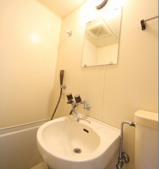 ジーニアス上ノ丸の洗面所