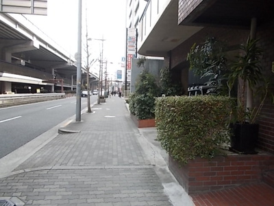 【周辺】 | サンマンション江坂 | 前面道路