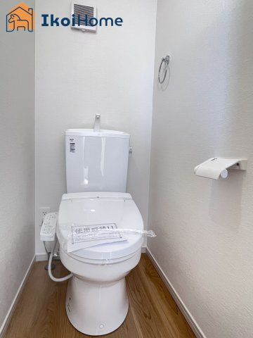 明石市太寺天王町　全3棟　2号棟　新築戸建のトイレ|【ホームページに現地動画掲載中】●年中無休：当日予約可●節水型で従来製品より60％水量削減。