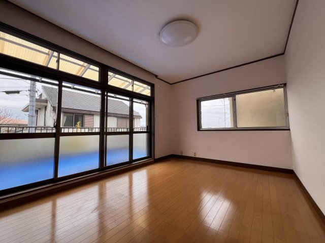 丸山邸貸家の居間・リビング|居間です