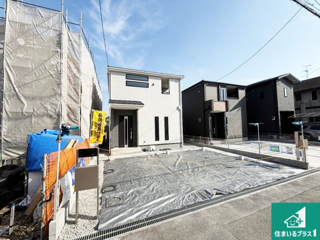18(土)19(日)現地説明会開催中　香芝市平野の外観|お客様に長く安心して住んでいだだける事にこだわった家づくり！住んでからのアフターサービスにもしっかりと取り組んでいます！