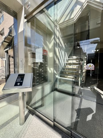 ラーレンティアのエントランス