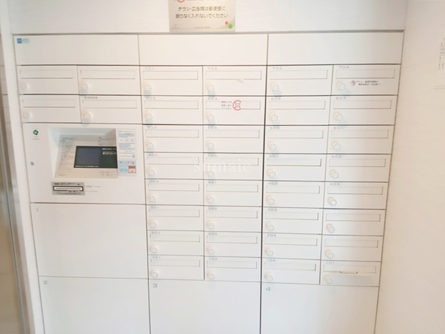 BPRレジデンス東十条のその他共用部分|集合ポスト・宅配ボックス完備です☆