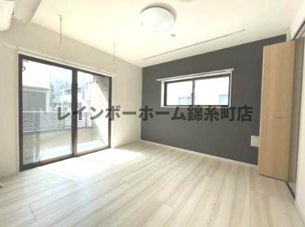 ルッシェロ平井の内装