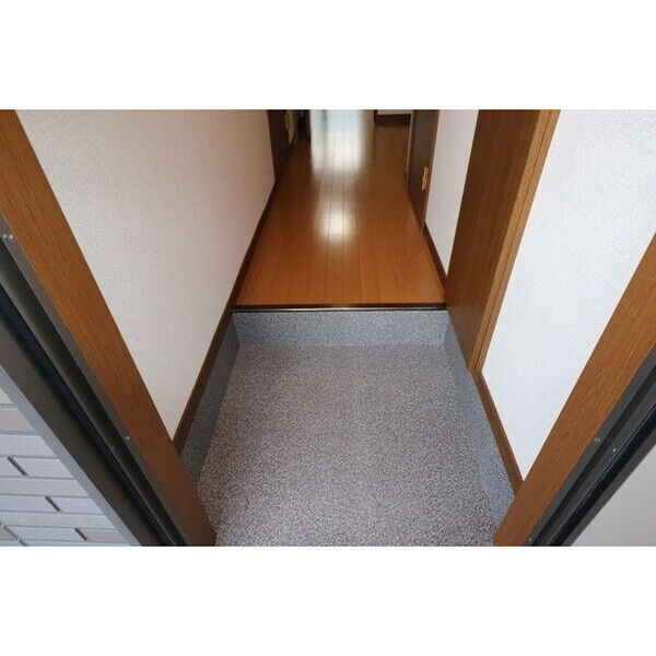 アンプルールリーブルpear fieldⅡ　　刈谷市近郊の賃貸ならクラスホーム刈谷店の玄関