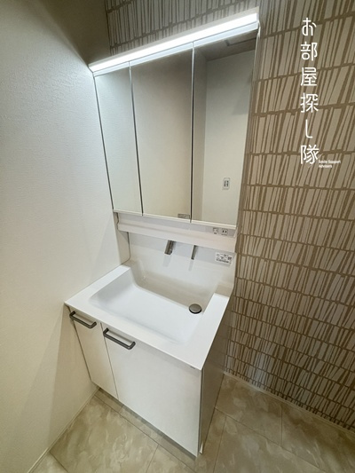 三潴郡大木町大字大角の中古一戸建の独立洗面台