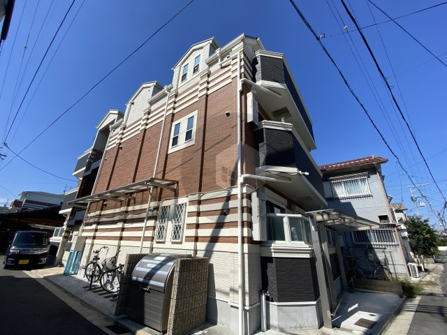 グランオリオン吉松の外観