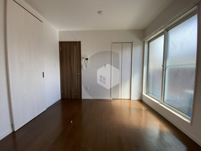 グランオリオン吉松の居間・リビング