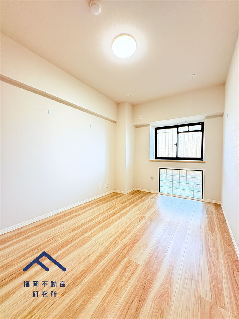 ダイアパレス大橋南弐番館の洋室