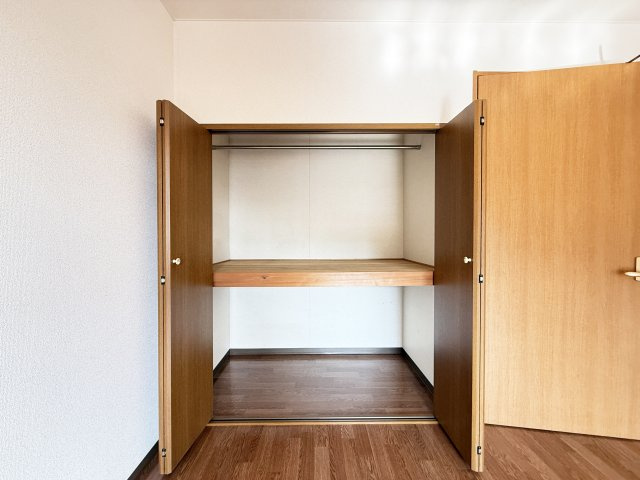 カレッジヒルズの収納