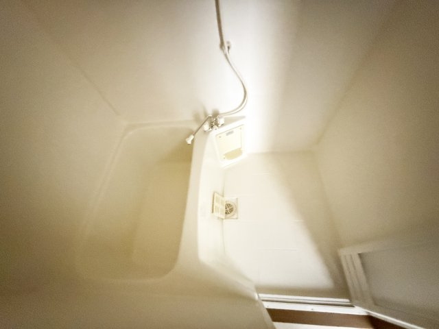 カレッジヒルズの浴室