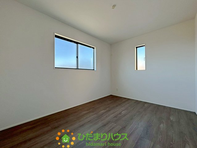 羽生市加羽ヶ崎　新築一戸建て　02　グラファーレの洋室|6帖の洋室です！