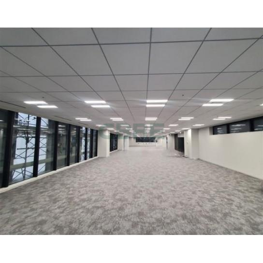 【内装】 | UMEDA EAST CROSS