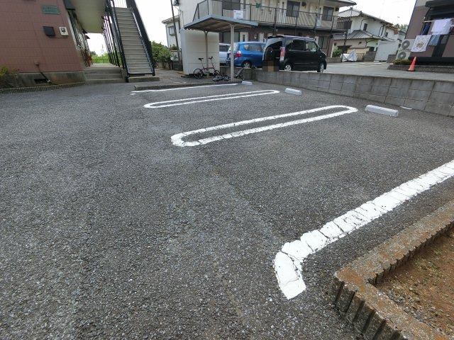 【駐車場】