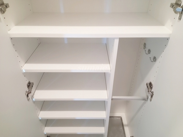 ORSUS　AKABANE　EASTの収納|シューズボックスです☆