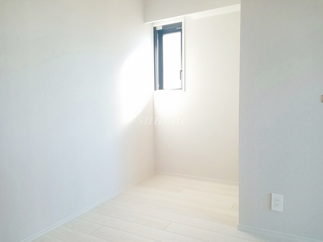 ORSUS　AKABANE　EASTの洋室|洋室3帖です☆