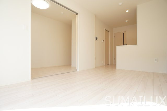 熊本市南区出仲間８丁目のアパートの居間・リビング