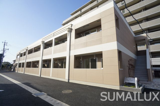 熊本市南区出仲間８丁目のアパートの外観