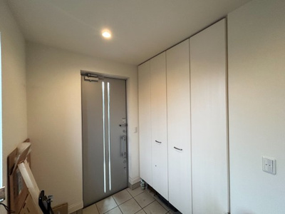 【玄関】 | 【オール電化】中古戸建　安中市原市　2SLDK