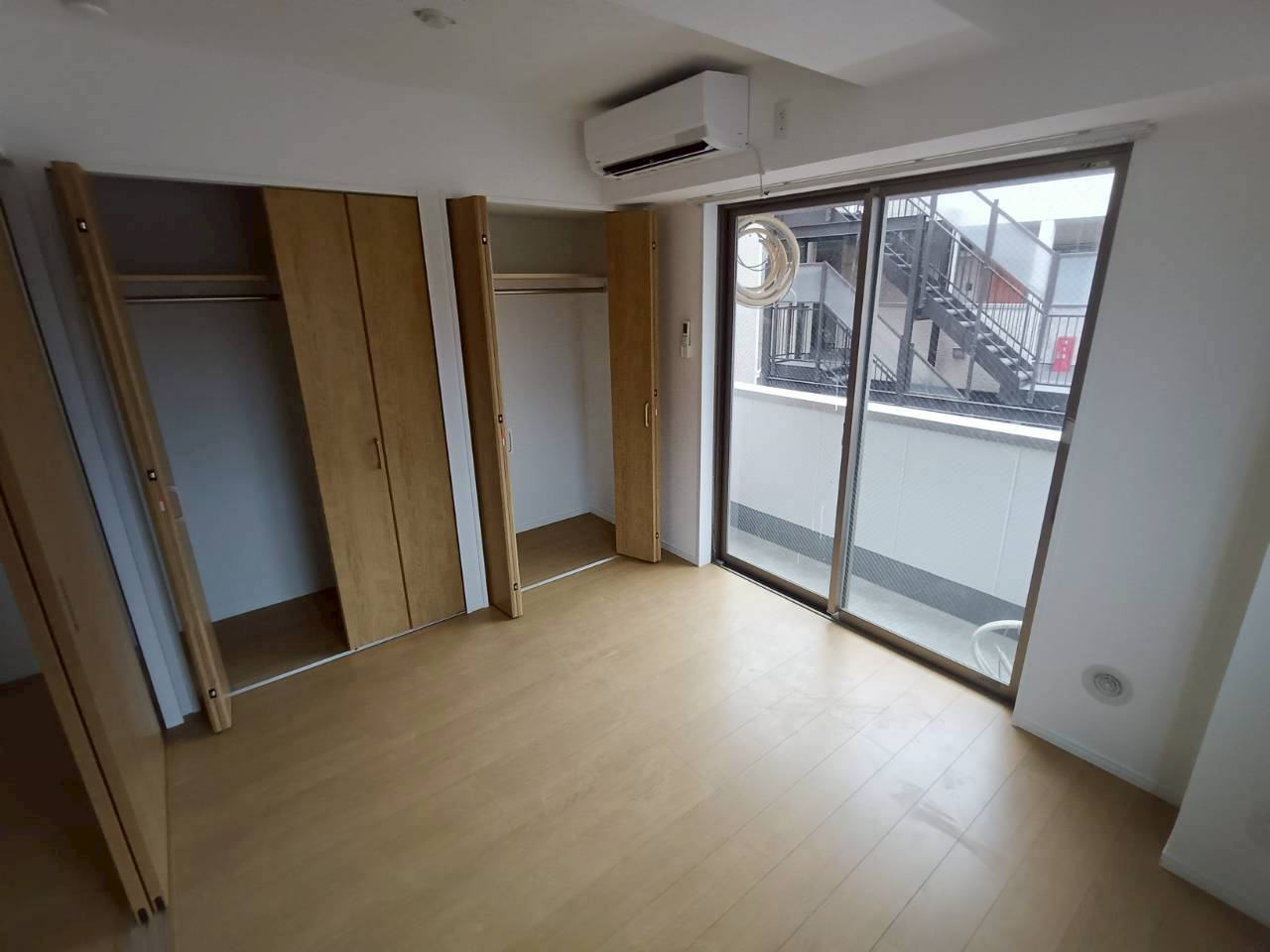 サンライズ幕張の居間・リビング