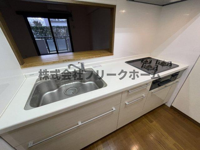 三鷹市下連雀７丁目の賃貸マンションのキッチン