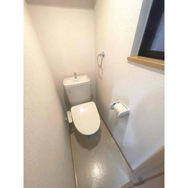 メゾン ド トリアノン　名古屋市賃貸　仲介手数料無料のトイレ