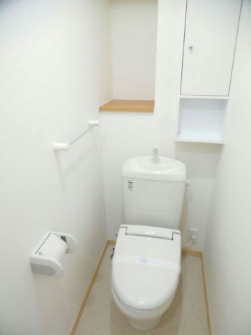 Ｌｉｔｔｌｅ　Ｂｅｌｌのトイレ|落ち着いたトイレです