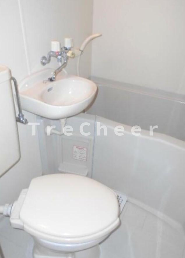 増田ビルの浴室