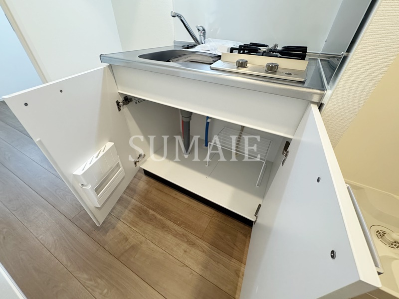 Reberty赤羽Ⅱのキッチン|キッチン収納です