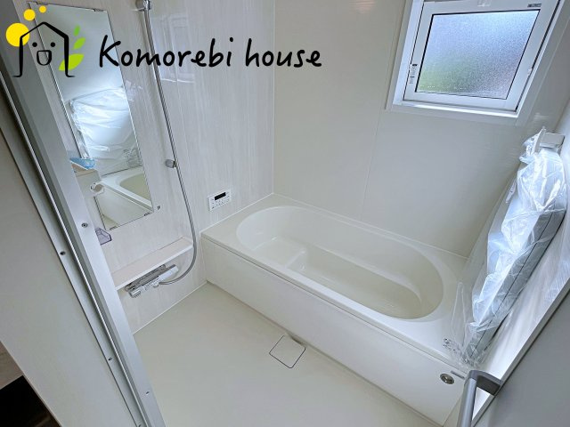 さいたま市北区宮原町4丁目　新築一戸建て　ブルーミングガーデン　01の浴室|ゆったり過ごせるお風呂です
