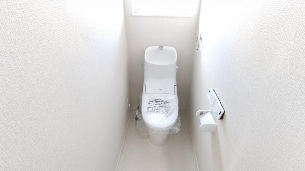 網走市北３条東１丁目７－３　中古売家のトイレ|【リフォーム予定】トイレは新品に交換予定です。