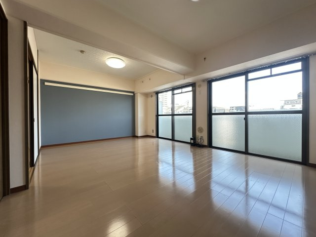 リトルウッドの居間・リビング