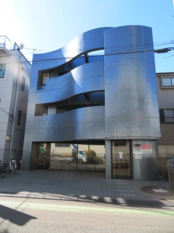 所沢市喜多町の店舗事務所の外観