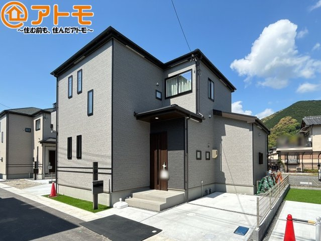 【外観】 | 駿河区向敷地14期　新築戸建　C号棟 | どっしりとした外観は安心感のあるマイホームを実感できますね♪