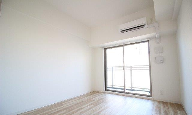 サムティ福島Rufleの居間・リビング