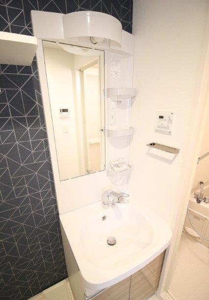 サムティ福島Rufleの独立洗面台