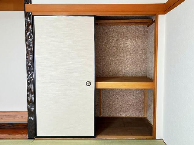 瀬戸市西山町２丁目の収納