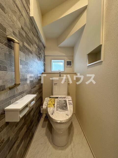 ＢＬＯＯＭＩＮＧ　ＭＡＩＳＯＮ船橋市三山のトイレ
