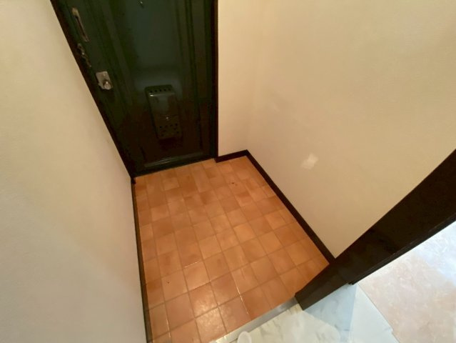 リアライズ高尾の玄関