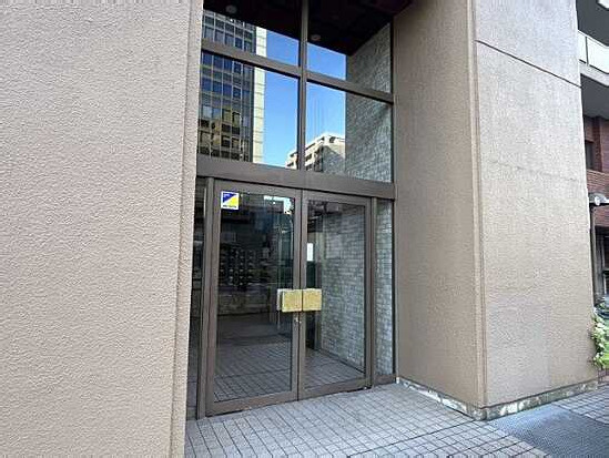 【エントランス】