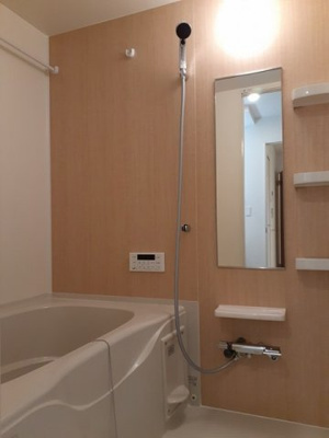 【浴室】 | ロジュマン・ド・リラ