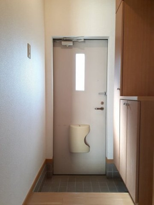 【玄関】 | サイレントリブⅡ