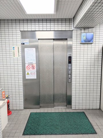 ハイマート入谷のその他共用部分|～エレベーター写真～